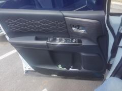 Honda Elysion e:HEV 2.0L Luxury Edition - photo 12