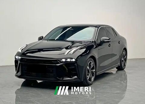 2025 Lynk & Co 03 Champion 1.5T Dual Clutch 2WD Pro 5-seater