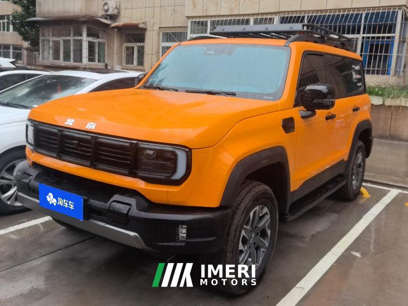 BAIC BJ40 2.0T Giant screen standard version Gasoline - car from China