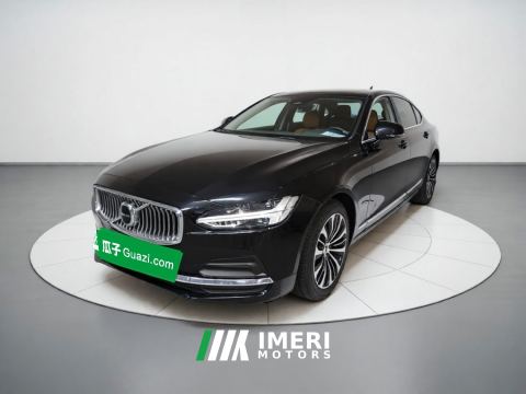 2024 Volvo S90 B5 Intelligent Luxury Edition