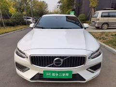 Volvo S60 B4 Smart Luxury Edition - photo 2