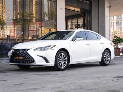 Lexus ES 300h Excellence Edition - photo 1