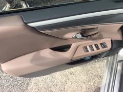Lexus ES 200 Premium Edition - фото 12