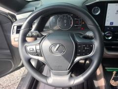 Lexus ES 200 Premium Edition - фото 18