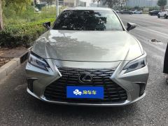 Lexus ES 200 Premium Edition - фото 3