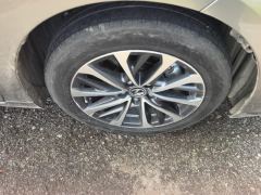 Lexus ES 200 Premium Edition - фото 6
