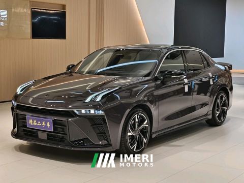 2025 Lynk & Co 03 Champion 1.5T Dual Clutch 2WD Pro 5-seater