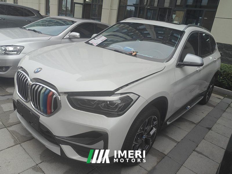 BMW X1 Facelift sDrive20Li Premium - автомобиль из Китая