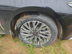 Hongqi H5 2.0T Automatic Smart Connected Flagship Comfort Edition - фото 6