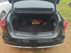 Hongqi H5 2.0T Automatic Smart Connected Flagship Comfort Edition - фото 7