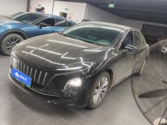 Hongqi E-QM5 620km PLUS - фото 1