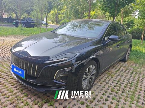 2024 Hongqi E-QM5 560km PLUS - автомобиль из Китая