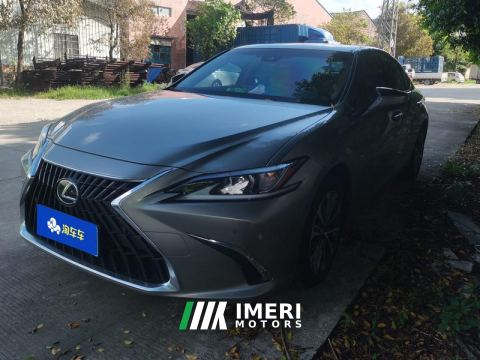 2023 Lexus ES 200 Excellence Edition - автомобиль из Китая