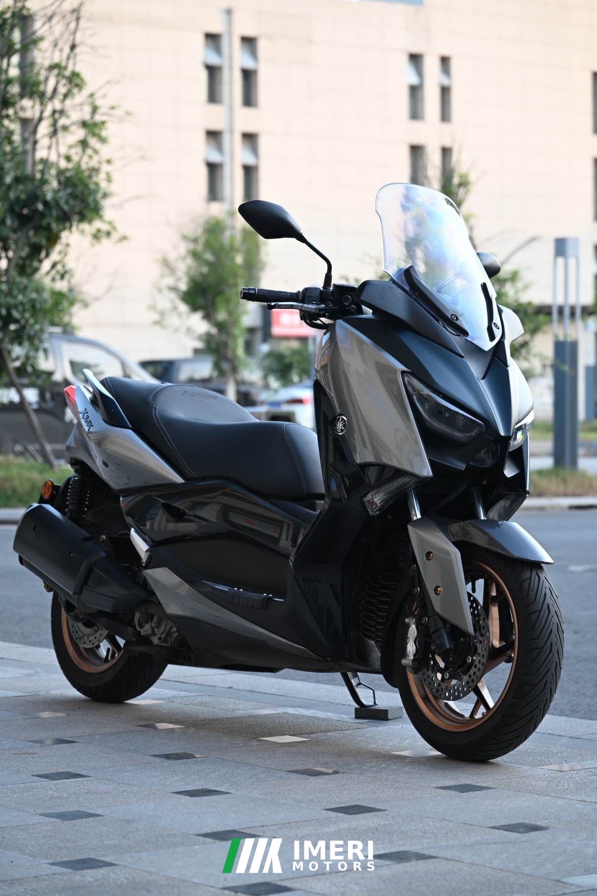 2022 Yamaha XMAX 300 cc