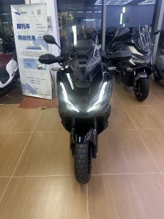 Honda ADV350 - ფოტო 1