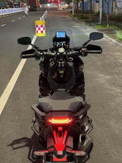 Honda X-ADV 750 - ფოტო 6