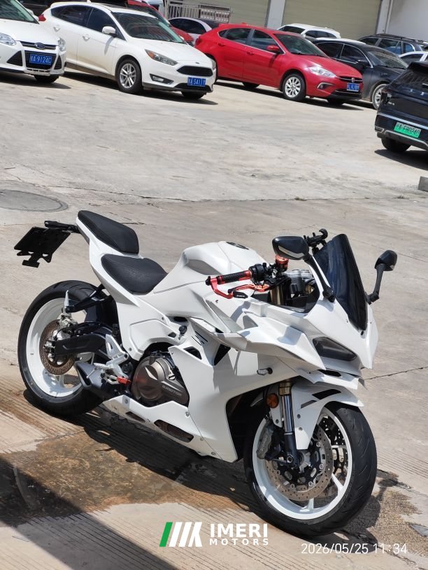 2025 QJMOTOR Roewe i5 550 / Sai 550 *(Context-dependent, usually referring to the motorcycle "Sai 550" or Roewe car v