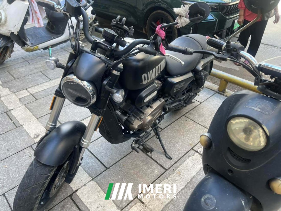 QJMOTOR Flash 300 - motorcycle from China