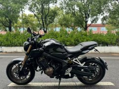 Honda CB650R - photo 1