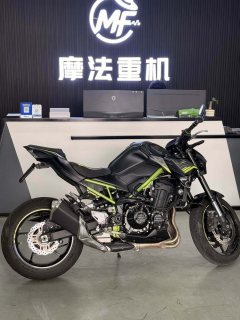 Kawasaki Z900 950 cc - фото 1