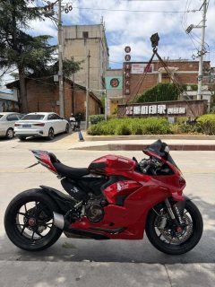 Ducati Panigale V2 955 cc - ფოტო 1