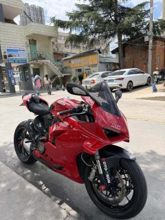 Ducati Panigale V2 955 cc - ფოტო 2