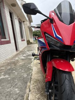 Honda CBR400R - ფოტო 3