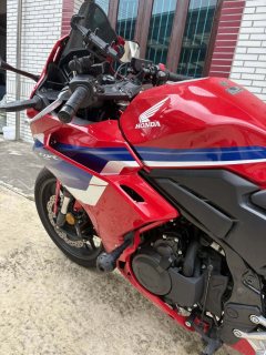 Honda CBR400R - ფოტო 9