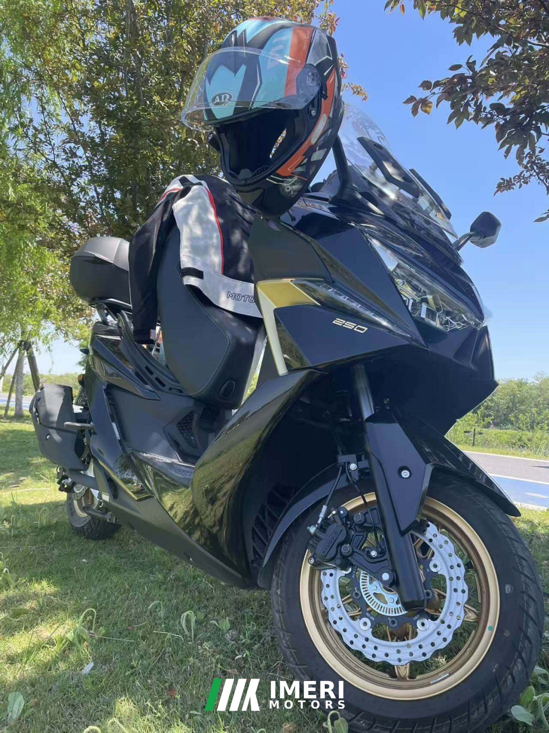 KYMCO Zongshen ST250 - motorcycle from China