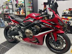 Honda CBR650R - фото 1