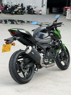 Kawasaki Z400 - ფოტო 3