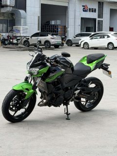 Kawasaki Z400 - ფოტო 4
