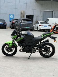 Kawasaki Z400 - ფოტო 5