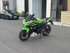 Kawasaki Ninja 400 - photo 2