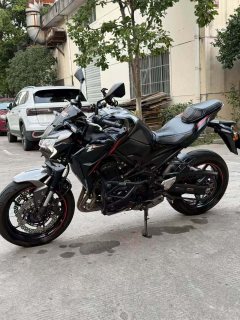 Kawasaki Z900 950 cc - ფოტო 4
