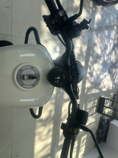 QJMOTOR Flash 300 - фото 7