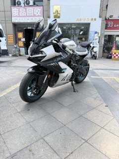 CFMOTO 675SR-R - ფოტო 1