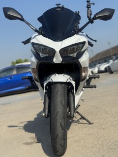 Kawasaki Ninja 400 - ფოტო 4