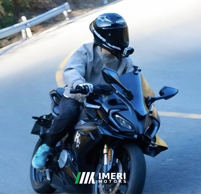 2023 CFMOTO 250SR