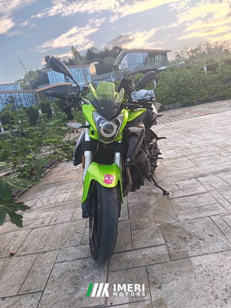 2019 Benelli TNT600i