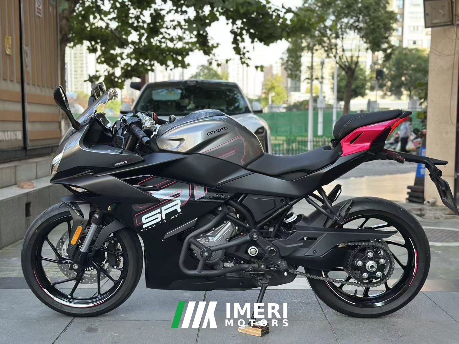 2023 CFMOTO 250SR