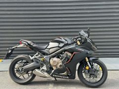 Honda CBR650R - ფოტო 1