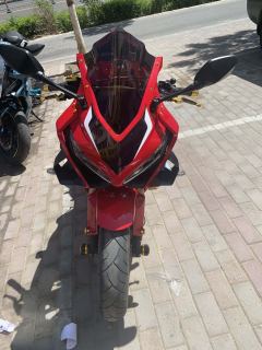 Honda CBR650R - ფოტო 1