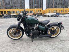 Triumph Bonneville Bobber 1200 cc - ფოტო 4