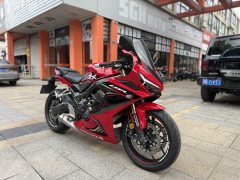 Honda CBR650R - ფოტო 1
