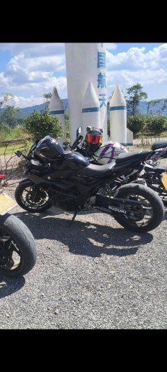 Haojue Suzuki GSX250R - ფოტო 1