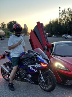 BMW S 1000 RR - ფოტო 1