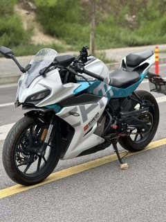 CFMOTO 250SR - ფოტო 3