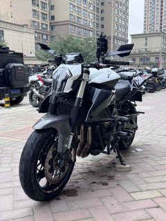 Benelli TNT600i - ფოტო 3
