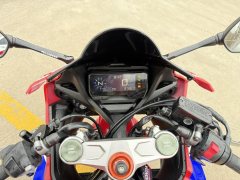 Honda CBR650R - photo 6